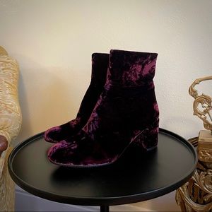 NEW burgundy crushed velvet booties